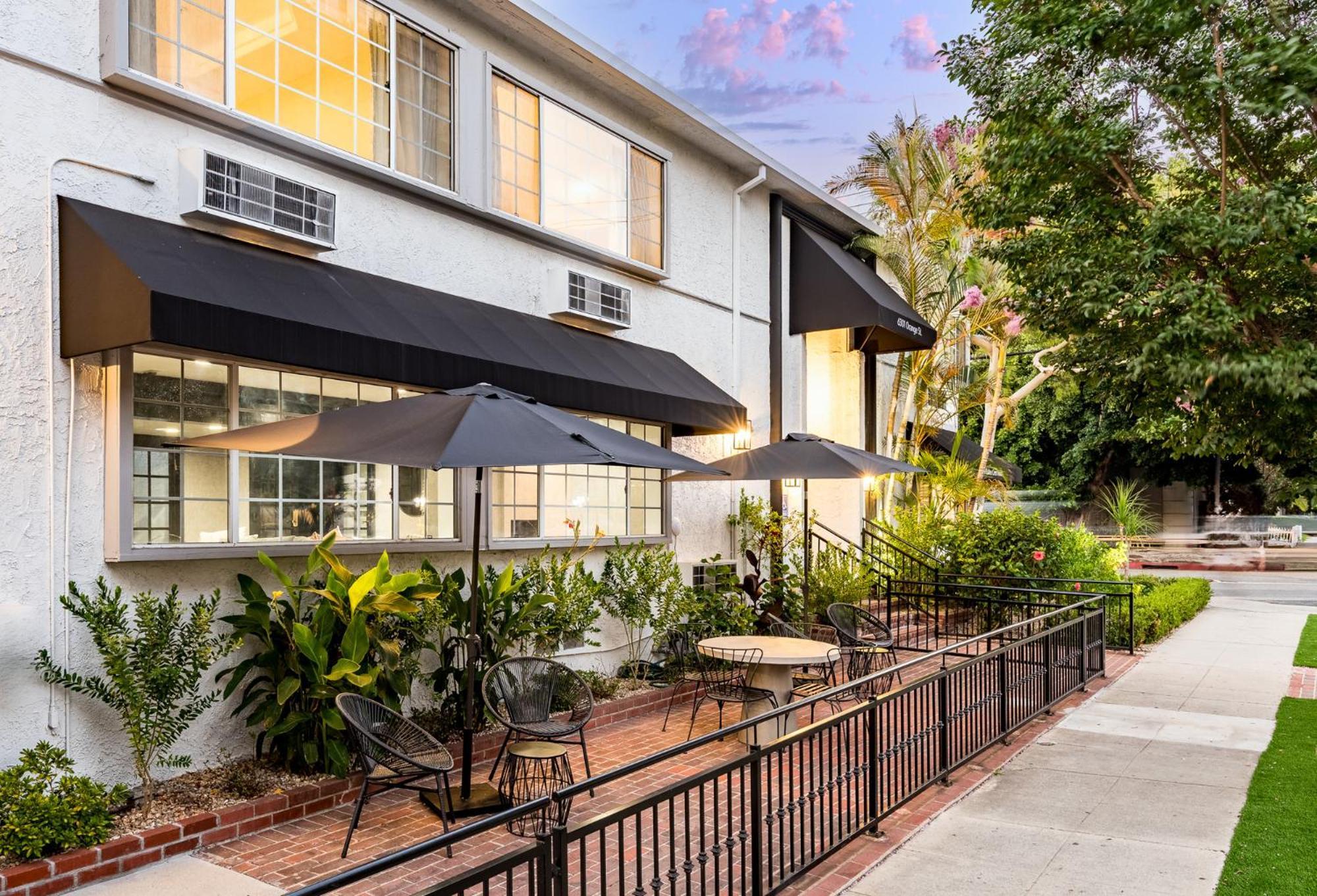 Wilshire Crest Hotel, Los Angeles